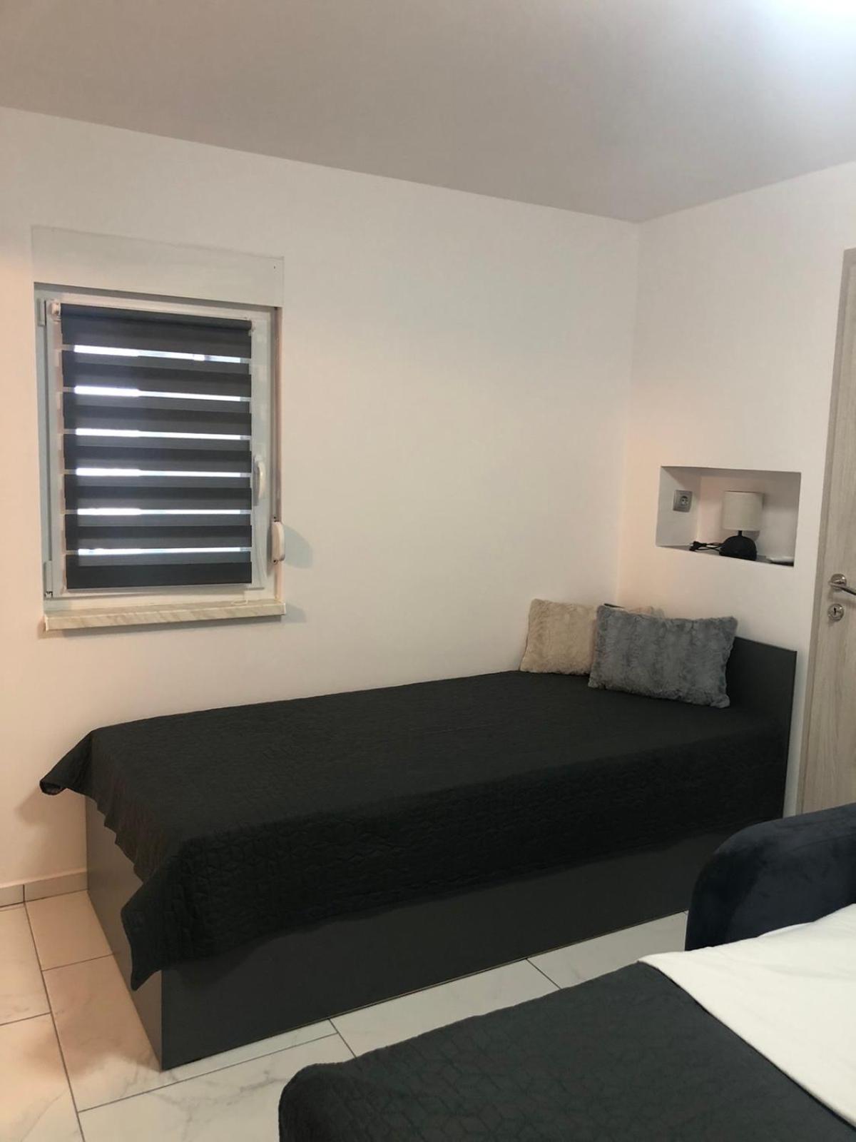 Apartma Smit Vir Exterior foto
